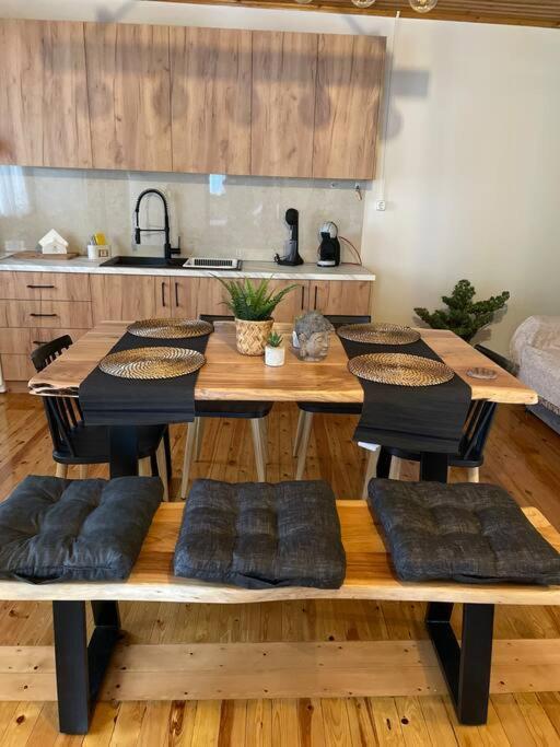 Politis' Wooden House Apartment Vasiliki  Bagian luar foto