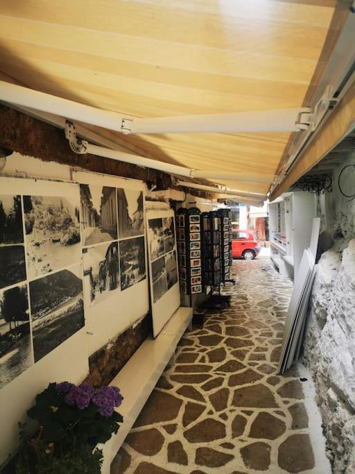 Politis' Wooden House Apartment Vasiliki  Bagian luar foto